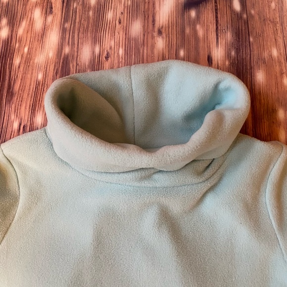 Old Navy fleece top - Picture 3 of 5